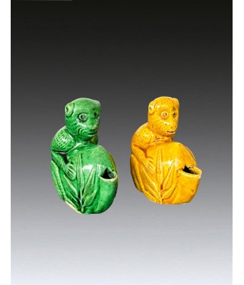 A Pair of Porcelain Monkey Kangxi Period 1662-1722